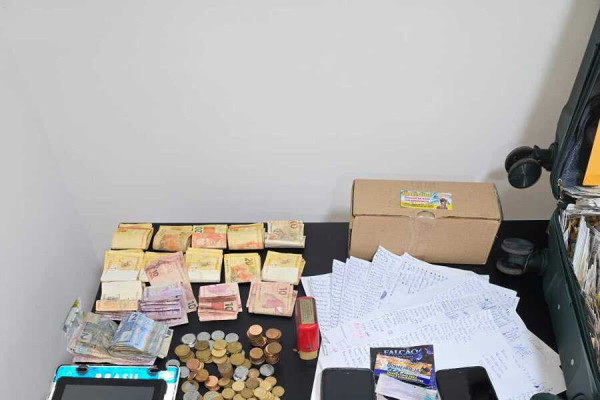 Materiais apreendidos pela PCPE (Foto: PCPE/Divulgação)