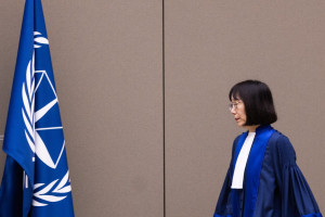 Ju&iacute;za Tomoko Akane, do Tribunal Penal Internacional (TPI)