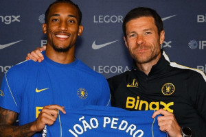 Renova&ccedil;&atilde;o de Jo&atilde;o Pedro com o Chelsea