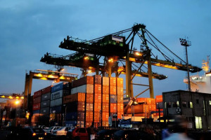 De janeiro at&eacute; a 3 semana de agosto, o ano acumula super&aacute;vit de US$ 54,148 bilh&otilde;es, um crescimento de 30,2% em rela&ccedil;&atilde;o ao mesmo per&iacute;odo de 2025