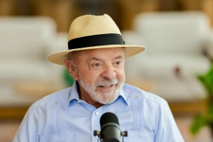 Lula deve evitar Pernambuco no in&iacute;cio da campanha para reduzir atritos entre Jo&atilde;o e Raquel