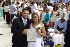 Casamento coletivo beneficiar&aacute; casais heterossexuais e homoafetivos residentes no Recife