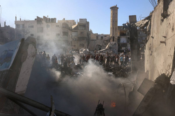 Gaza continua assolada pela violência diária, com as forças militares de Israel e o Hamas acusando-se mutuamente de violar a trégua em vigor desde 10 de outubro