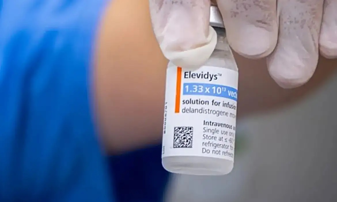 Medicamento Elevidys (delandistrogeno moxeparvoveque)/Matheus Brasil/Ministério da Saúde