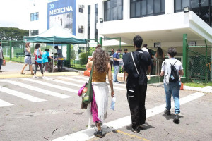 O Fies oferece financiamento para quem deseja estudar em uma institui&ccedil;&atilde;o privada de ensino superior