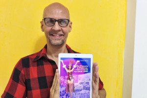 Leidson Ferraz &eacute; autor do livro "Do Picante &agrave; Pol&iacute;tica: O Teatro no Recife dos Anos 1960"