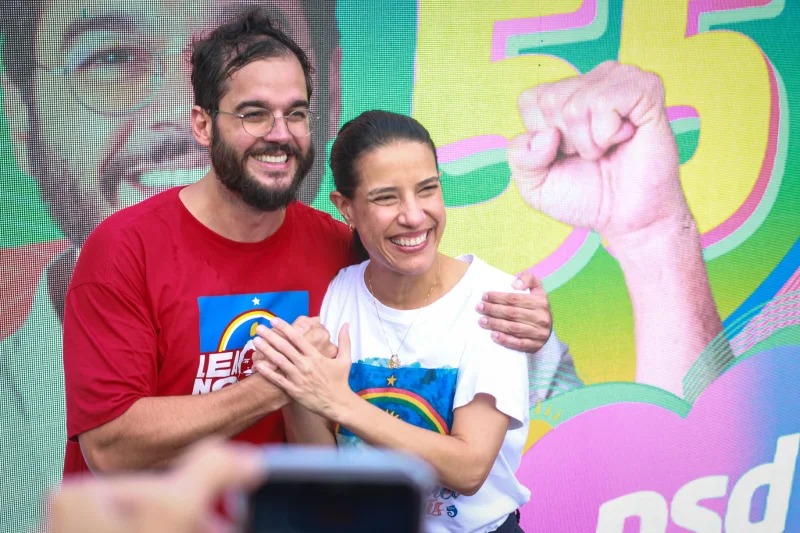 Candidato ao Senado, Túlio Gadêlha (PSD), e a governadora de Pernambuco, Raquel Lyra (PSD)/Foto: Divulgação