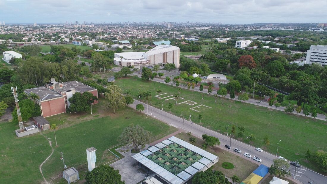 Com relação às instituições de ensino superior da América Latina, a UFPE subiu uma posição, ocupando atualmente a 20ª colocação.
/Foto: Divulgação/UFPE