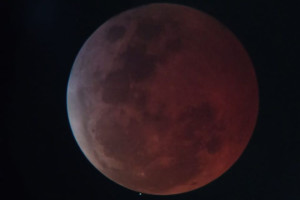 Segundo a astr&ocirc;noma do Observat&oacute;rio Nacional (ON), Dra. Josina Oliveira do Nascimento, este eclipse &eacute; classificado como do tipo parcial, pois o fen&ocirc;meno ir&aacute; obscurecer 96,2% da lua.
