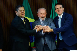 O presidente disse ainda que a estimativa &eacute; de investimentos de at&eacute; R$ 500 bilh&otilde;es no Pa&iacute;s para a constru&ccedil;&atilde;o de data centers