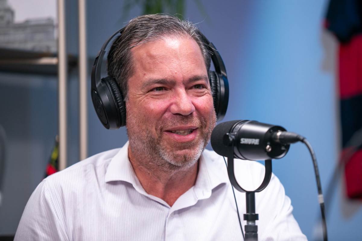 Criticado pela torcida, Juan Alano é bancado por diretor do Sport: 