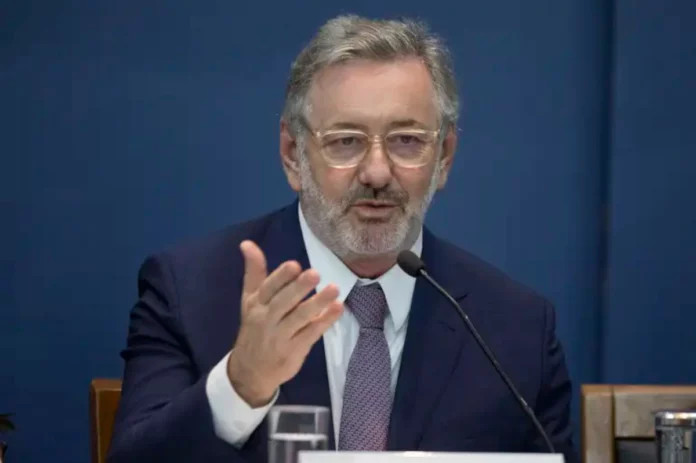 Na reunião de segunda-feira (31), segundo o ministro, poderão ser discutidas listas de exceções tarifárias e a possibilidade de aplicação da Lei de Reciprocidade/Fabio Rodrigues Pozzebom/Agência Brasil