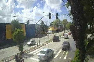 Acidente ocorreu na noite do s&aacute;bado, na Abdias de Carvalho, no bairro dos Torr&otilde;es