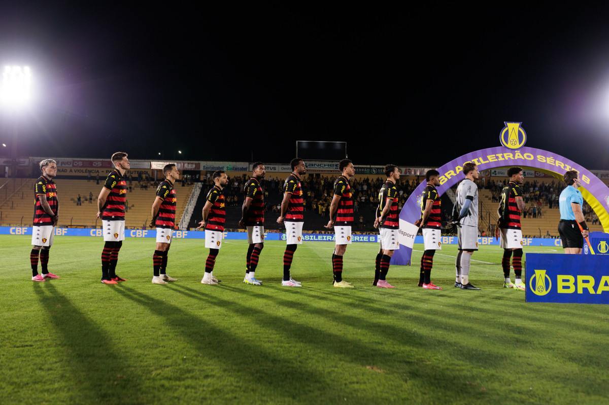 Equipe do Sport em jogo da Série B/Rapha Marques/Sport Club do Recife