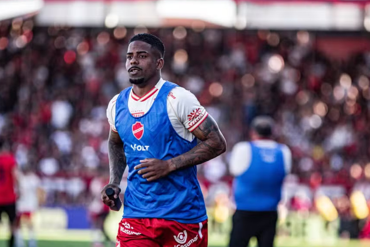 Hayner, jogador do Vila Nova/Roberto Corrêa / Vila Nova F.C