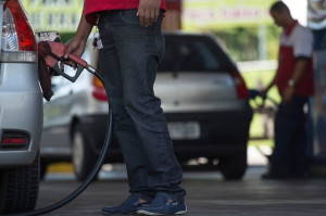Pre&ccedil;o dos combust&iacute;veis caiu pelo terceiro m&ecirc;s seguido em agosto