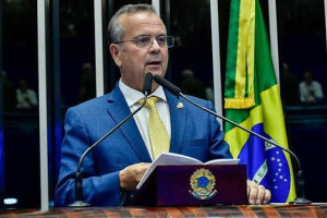 Segundo Marinho, tamb&eacute;m h&aacute; uma redu&ccedil;&atilde;o da desvantagem no Nordeste na compara&ccedil;&atilde;o com o presidente Lula