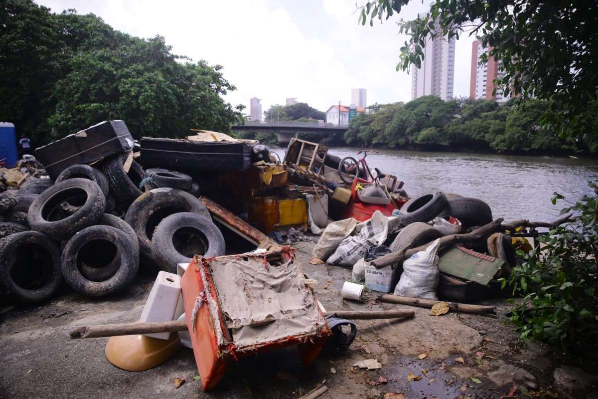 Quantidade de lixo retirada pode ultrapassar 20 toneladas/Mauricio Ferry/ DP Foto
