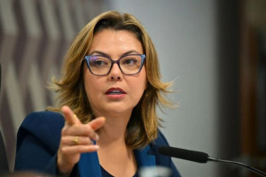 Segundo a senadora relatora Leila Barros, h&aacute; alguns "impasses" sobre o texto