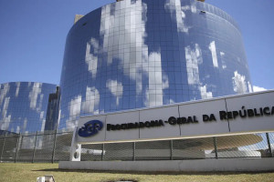 A PGR tem cinco dias para se manifestar sobre o relat&oacute;rio da PF que faz men&ccedil;&otilde;es a Moraes e ao pr&oacute;prio Gonet