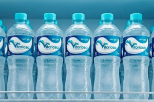 Laudo detectou coliformes em produtos de 250ml da &aacute;gua mineral Vitoriosa
