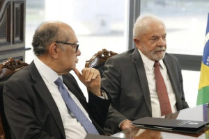 A conversa ocorreu fora da agenda oficial divulgada pela Presid&ecirc;ncia da Rep&uacute;blica