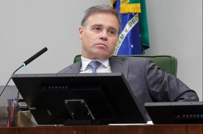 Mendon&ccedil;a diz que recebeu Vorcaro "uma &uacute;nica vez" e que se "limitou a ouvi-lo" - Rosinei Coutinho/STF