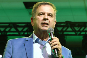 O senador e ex-ministro no governo de Jair Bolsonaro, Rog&eacute;rio Marinho (PL-RN), &eacute; o l&iacute;der da oposi&ccedil;&atilde;o ao governo Lula no Senado