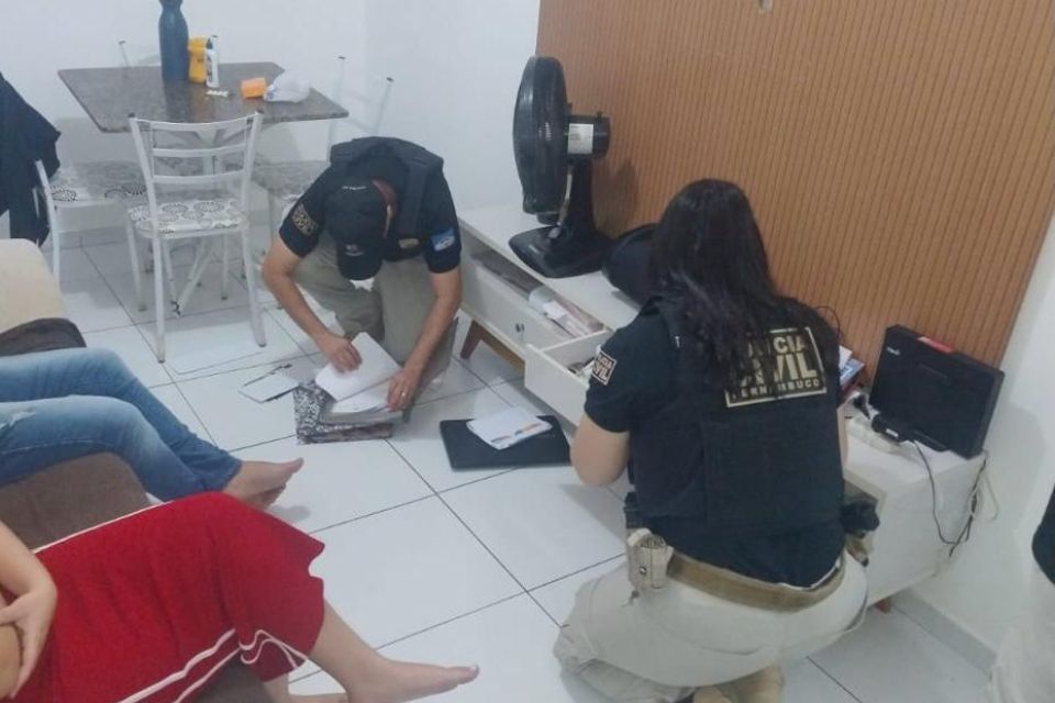 A ação cumpre nove mandados de busca e apreensão domiciliar/Foto: Divulgação/PCPE
