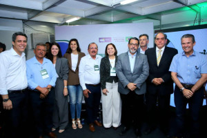 Cerim&ocirc;nia de assinaturas contou com a presen&ccedil;a do ministro da Agricultura e Pecu&aacute;ria, Andr&eacute; de Paula