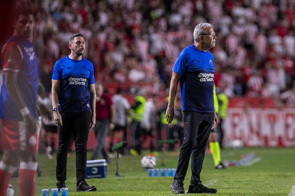 Hélio dos Anjos e Guilherme dos Anjos, técnicos do Náutico/Rafael Vieira / CNC