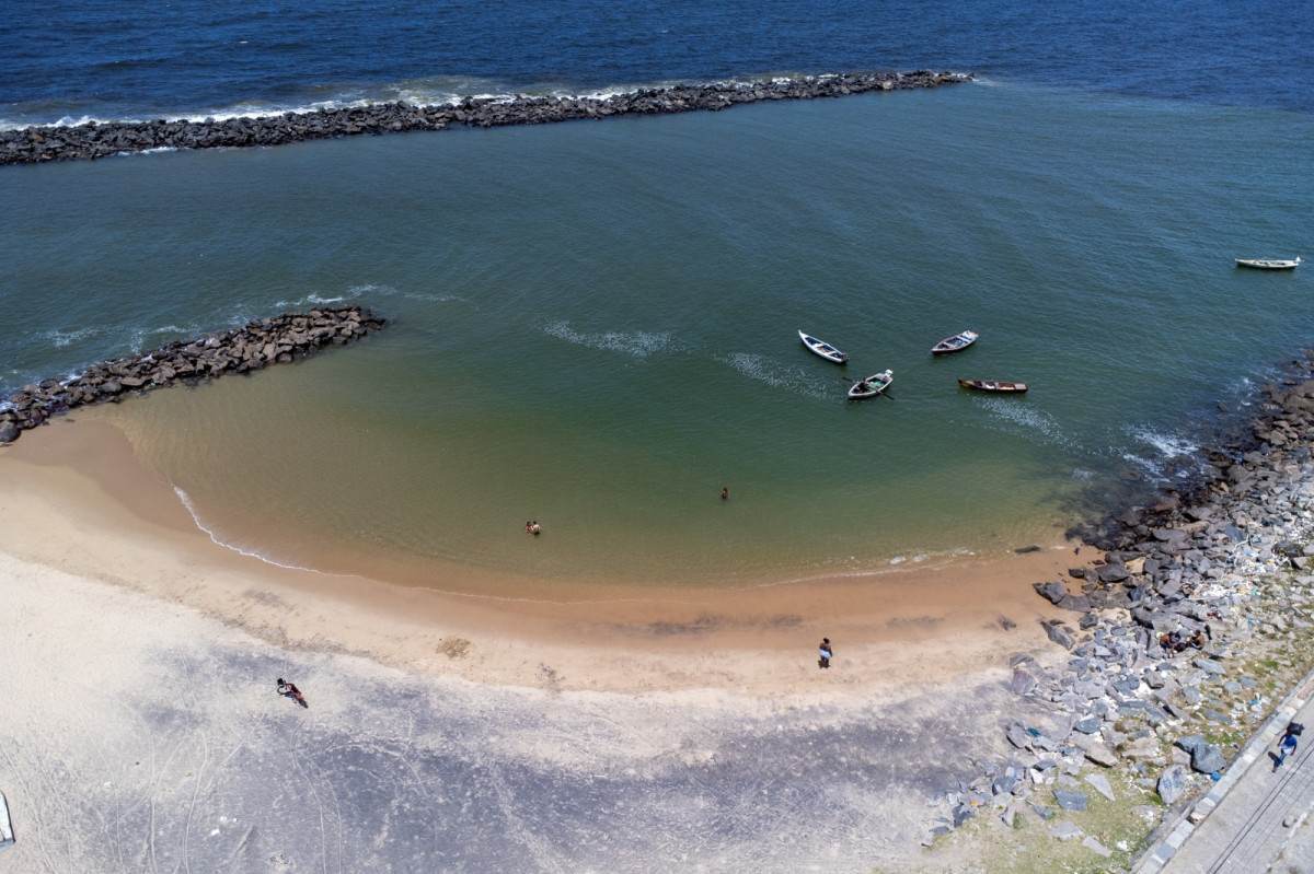 Praia dos Milagres, em Olinda (Rafael Vieira/ DP)
