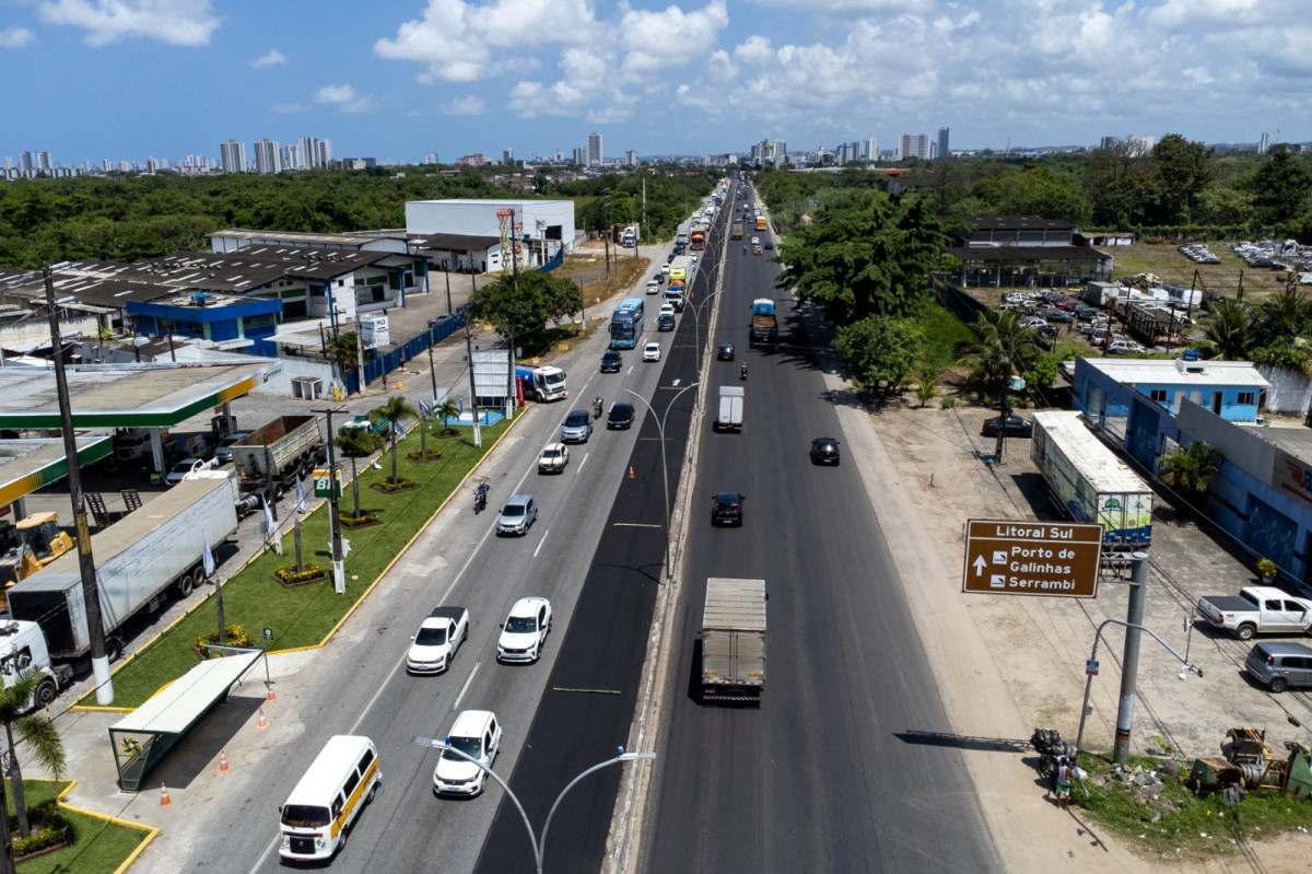 BR-101 Sul na tarde desta sexta-feira/Rafael Vieira/ DP Foto