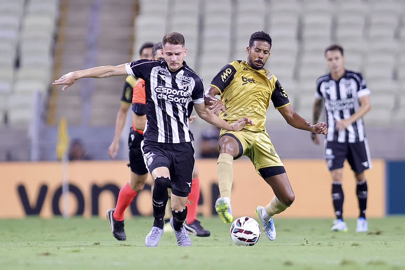 Clássico nordestino terminou com vitória do Ceará sobre o Sport/BAGGIO RODRIGUES_SCR