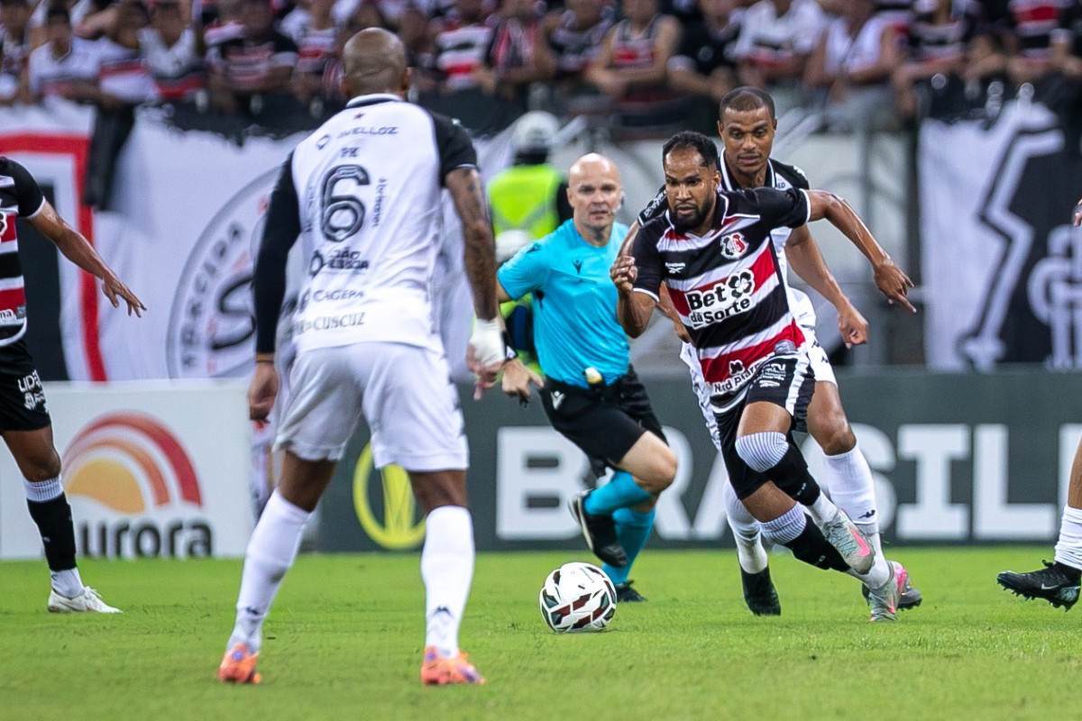 Santa Cruz venceu o Botafogo-PB (Rafael Vieira/DP Foto)
