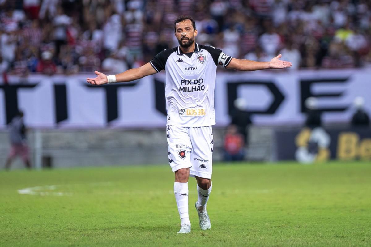 Santa Cruz venceu o Botafogo=PB (Rafael Vieira/DP Foto)