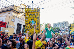Pitombeira dos Quatro Cantos abre os ensaios de carnaval em 7 de setembro desde 2002
