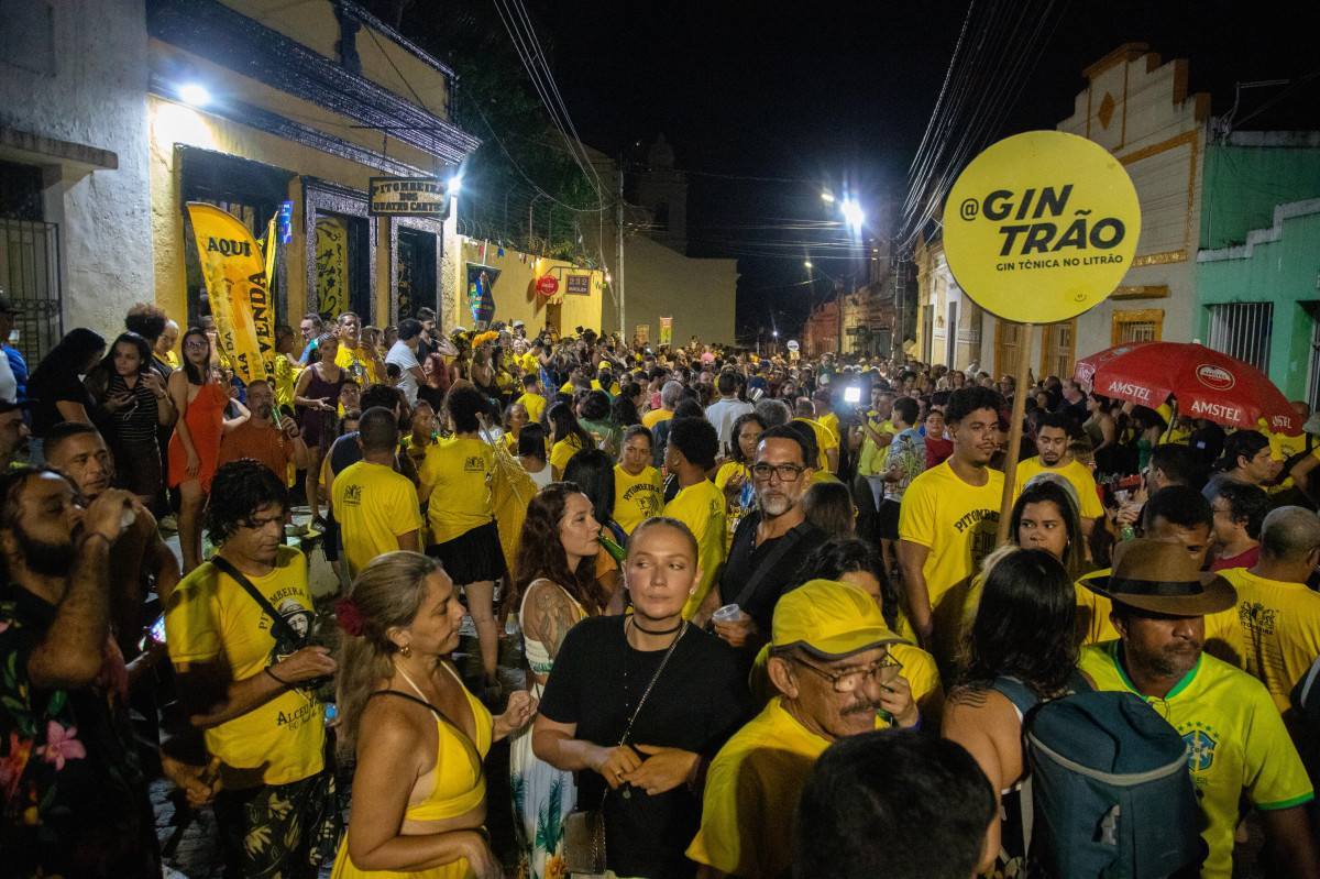 A sede da Pitombeira, na Rua Vinte e Sete de Janeiro, em Olinda, deve dar lugar a um museu, enquanto novo espaço no Carmo receberá festas e eventos da troça  (Karol Rodrigues/DP Foto)