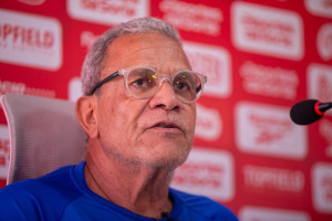 H&eacute;lio dos Anjos, t&eacute;cnico do N&aacute;utico
