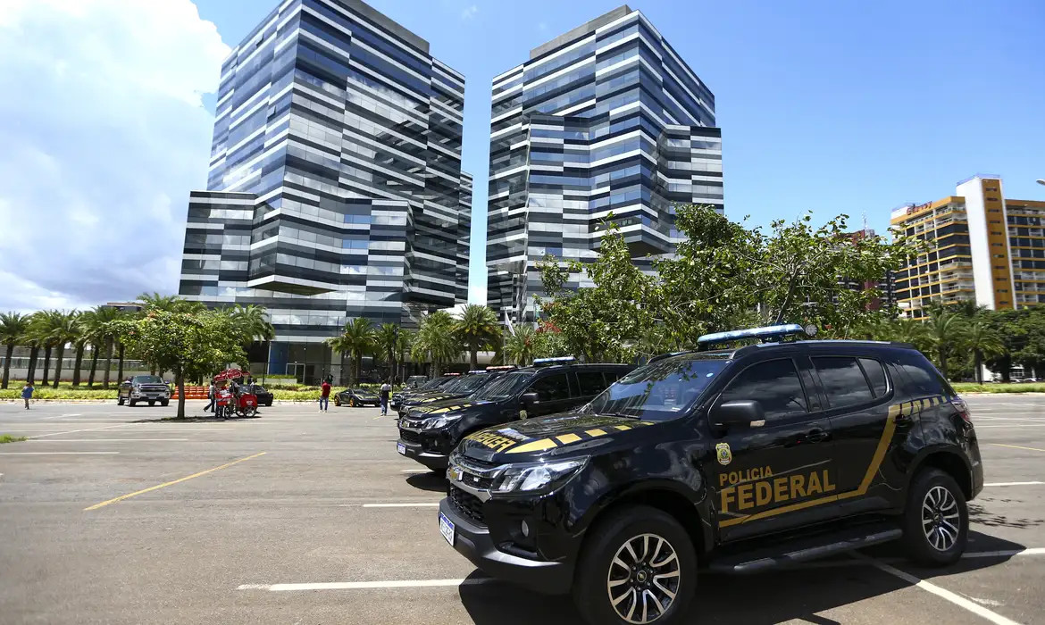 Grupo afirma que a medida faz parte do dever de defender a institui&ccedil;&atilde;o /Marcelo Camargo