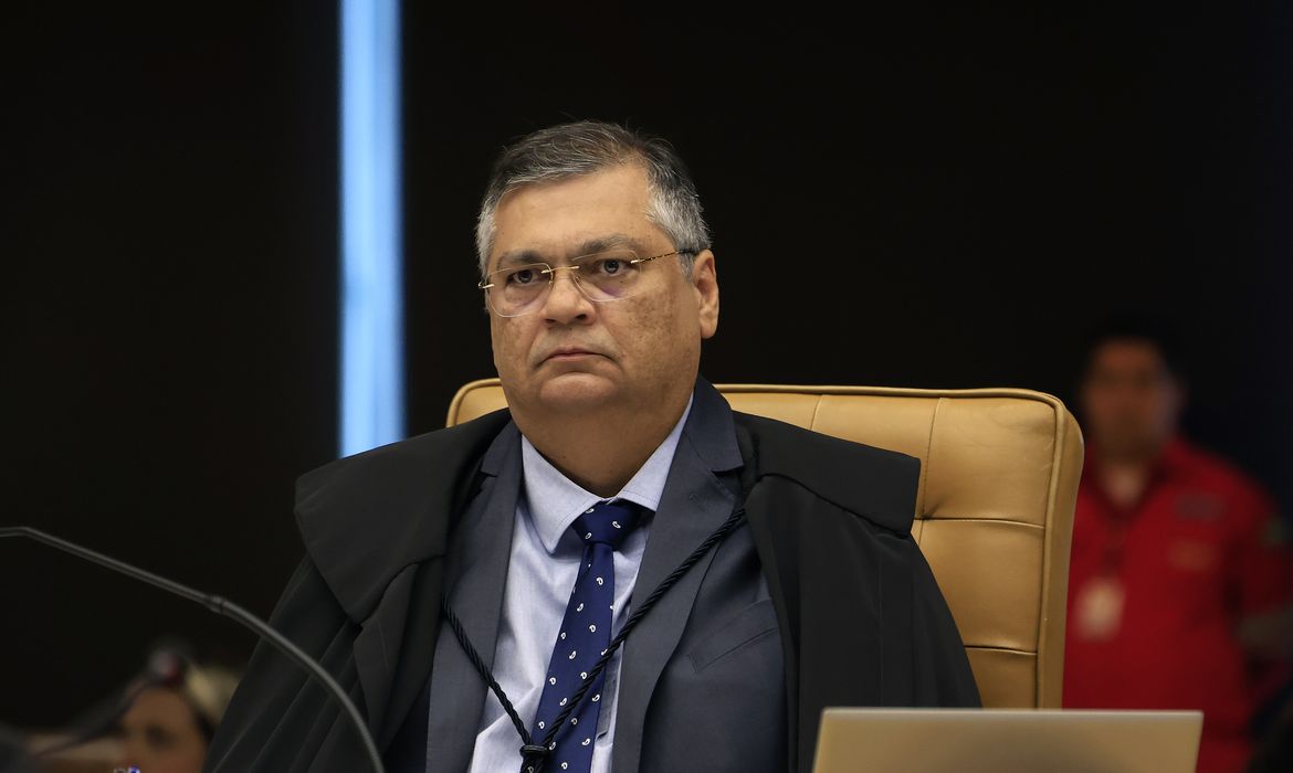 Flávio Dino acolheu o argumento do recurso e deferiu a tutela provisória para reverter o afastamento/ROSINEI COUTINHO/SCO/STF