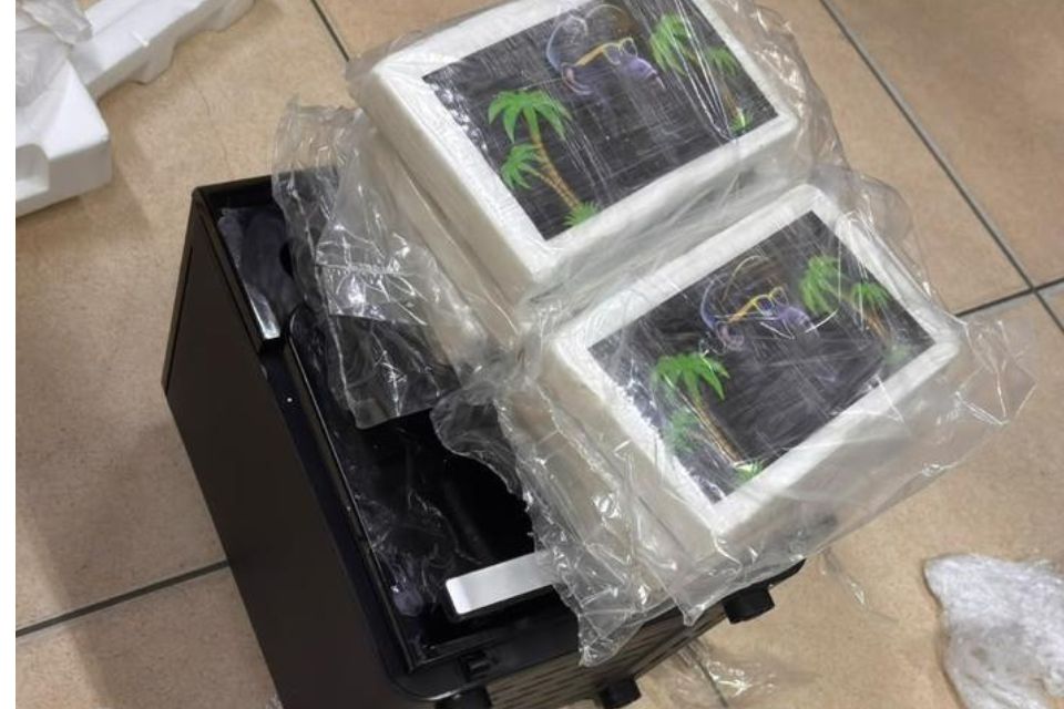 A cocaína estava em uma remessa postal enviada do estado de São Paulo com destino ao Vale do São Francisco/Foto: Divulgação/PCPE
