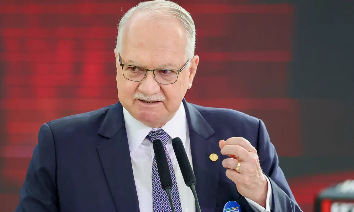 O presidente do Supremo Tribunal Federal (STF) em exerc&iacute;cio, Edson Fachin/FABIO RODRIGUES-POZZEBOM/AG&Ecirc;NCIA BRASIL