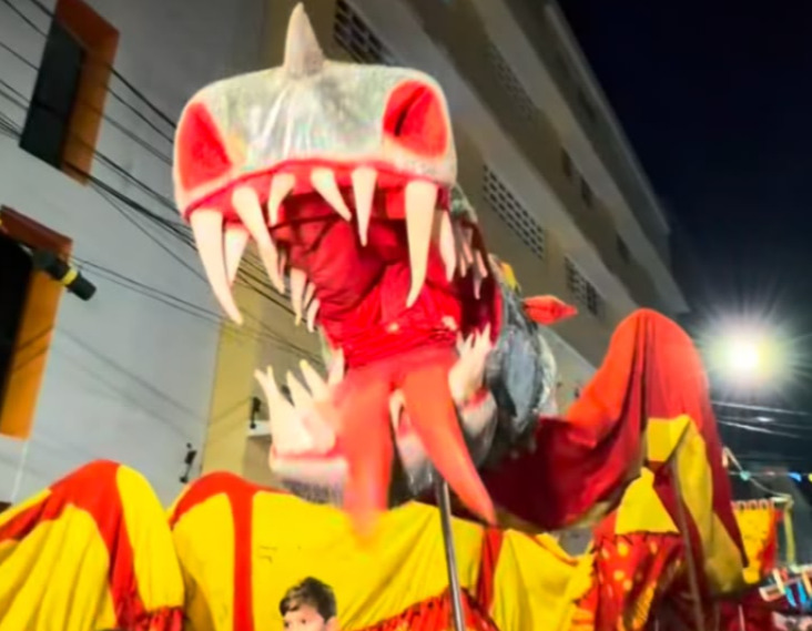 Movimento tomou conta da Praça do Arsenal, no Bairro do Recife/Reprodução/Redes sociais