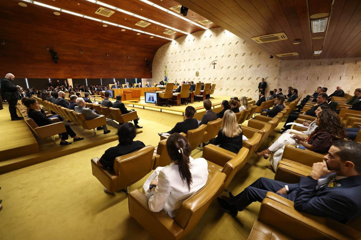 A contabilidade de bastidores aponta os votos de Dino, Gilmar e Zanin como favoráveis a Moraes. Mendonça e Luiz Fux estariam no time oposto/Alejandro Zambrana/STF