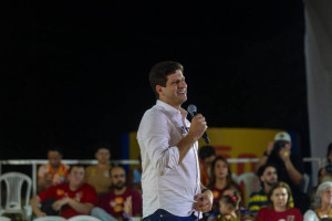 Jo&atilde;o Campos prop&otilde;e &lsquo;Pernambucoflix&rsquo;, plataforma de streaming para preservar cultura do Estado