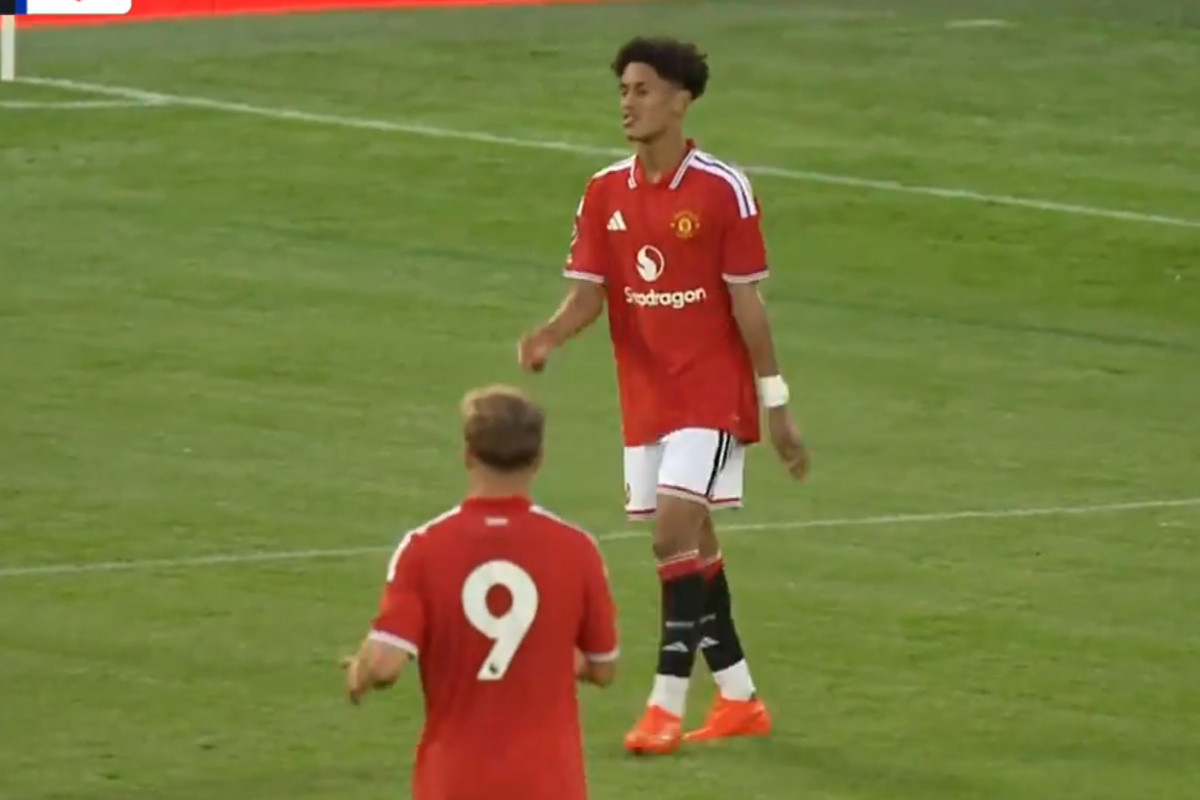 JJ Gabriel, joia revelada pelo Manchester United/REPRODUÇÃO/VÍDEO/MANCHESTER UNITED