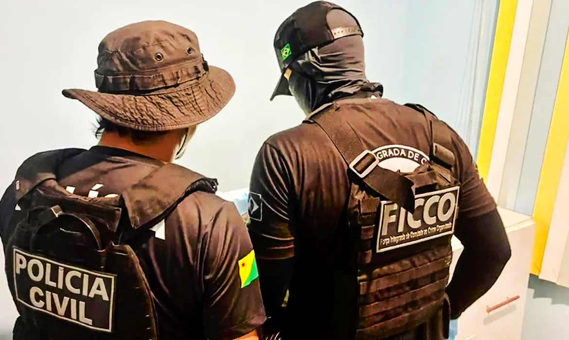 Agentes da Polícia Federal em atuação no Acre/Foto: PF/ Divulgação