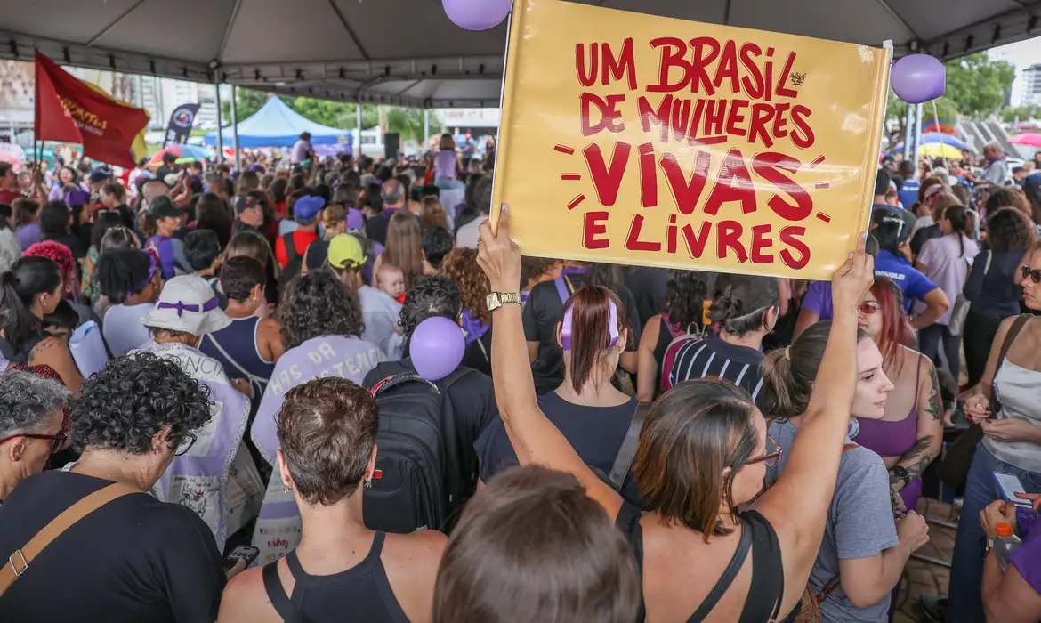 Pesquisa ouviu 1,5 mil pessoas de 16 anos ou mais, de todas as regiões do país/Marcelo Camargo/Agência Brasil