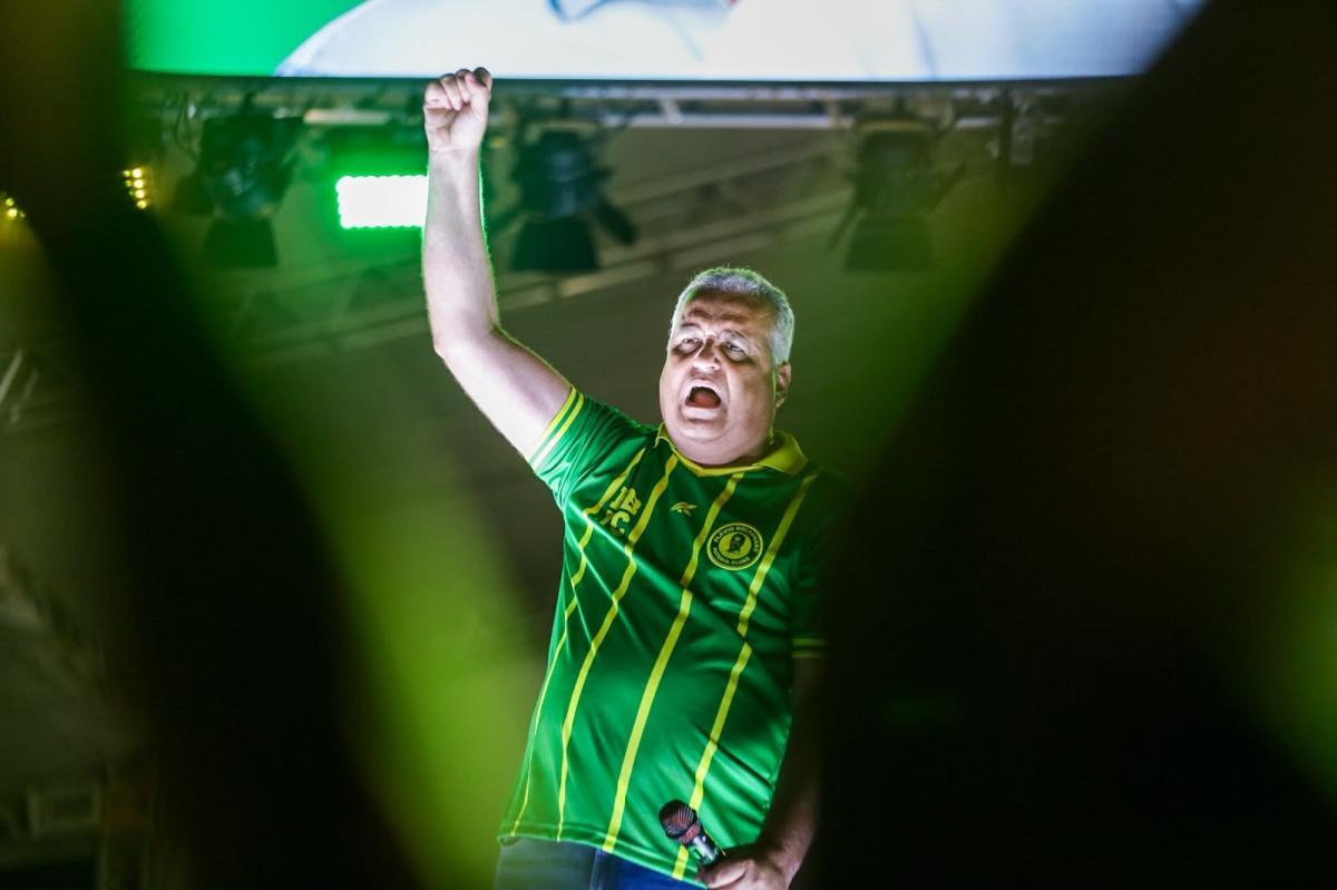 Imagens do ato de Flávio Bolsonaro no Recife (Foto: Karol Rodrigues/DP Foto)